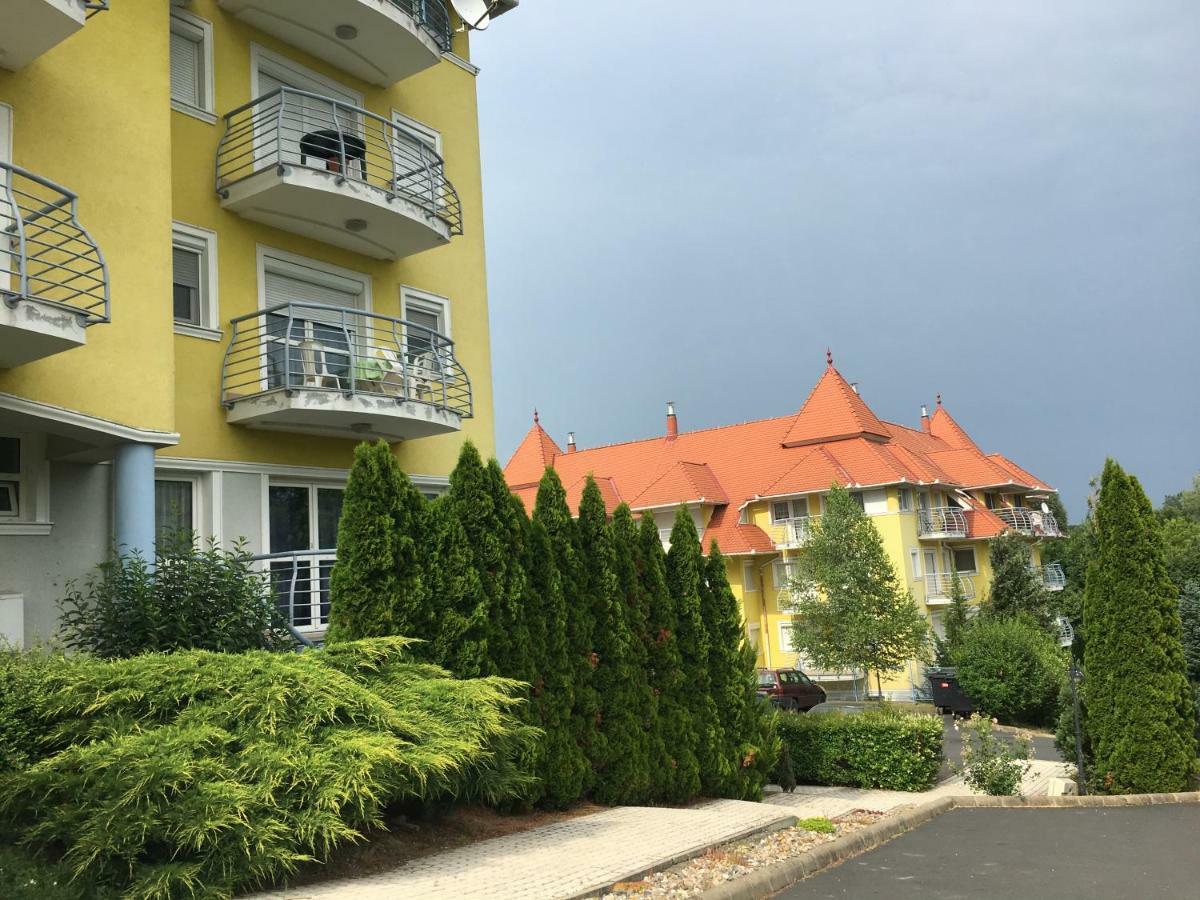Liliom Apartman Apartman Hévíz Kültér fotó