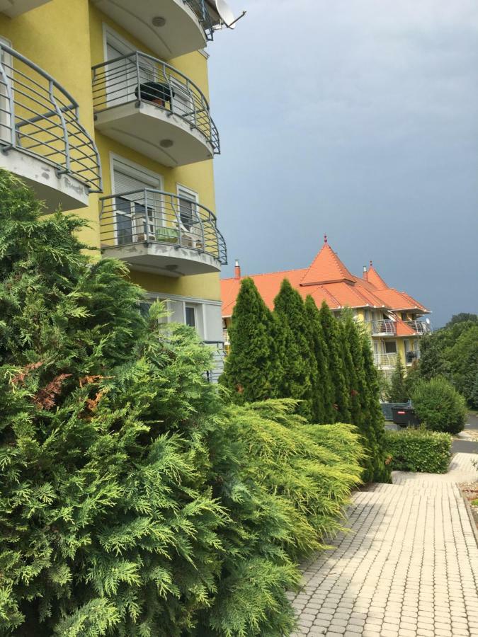 Liliom Apartman Apartman Hévíz Kültér fotó